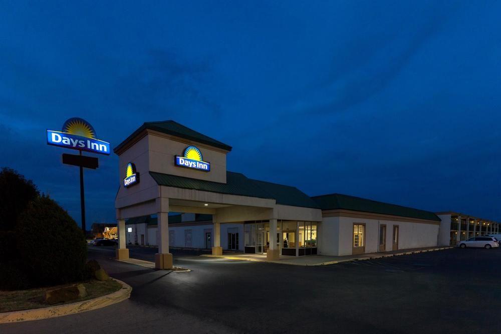 Oyo Hotel Oklahoma City South I-35 And Se 29Th Екстер'єр фото